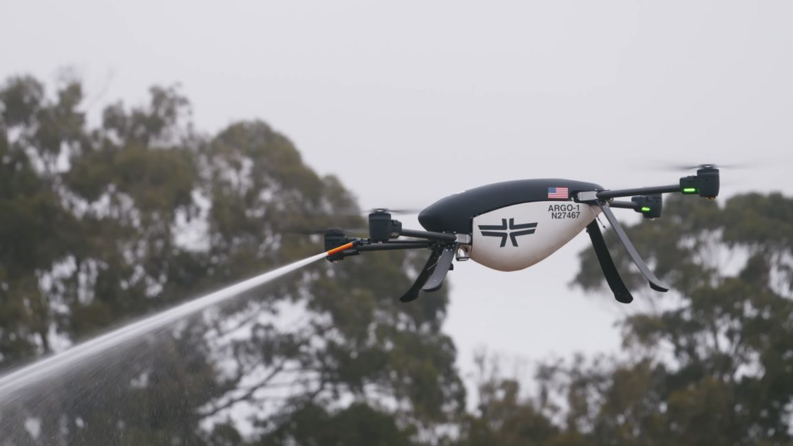 Yangın söndürme droneleri California'da test ediliyor